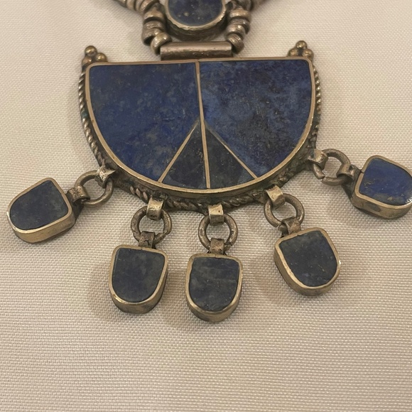 Uzbek Silver Lapis Lazuli Pendant Necklace - Picture 4 of 6